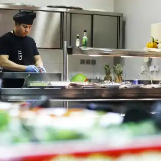 Comedor y cocina de la residencia
